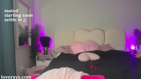Back from Vacay  Follow for more here  online show from June 4, 2026, 2:50 am