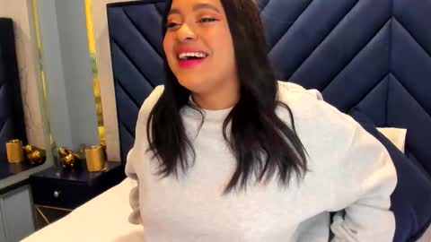   online show from November 8, 2025, 11:32 am