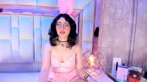 sara  online show from October 20, 2025, 6:14 am