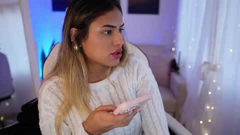 Sara online show from December 15, 2024, 9:31 pm