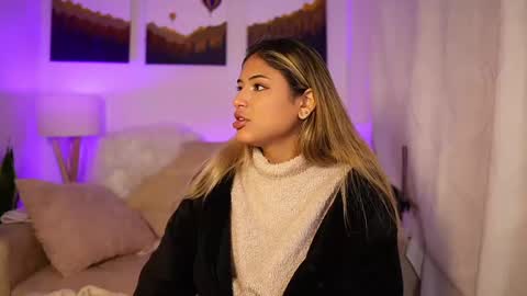 Sara online show from February 19, 2025, 2:01 am