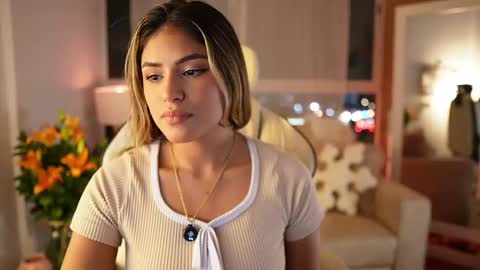 Sara online show from March 11, 2025, 1:05 am