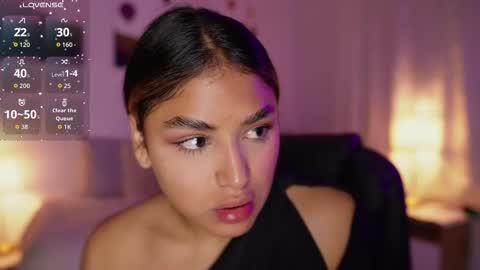 Sara online show from October 10, 2025, 11:26 pm