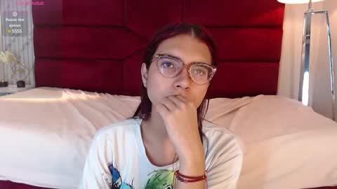 Sara online show from January 26, 2025, 1:52 am