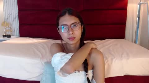 Sara online show from February 21, 2025, 10:59 pm