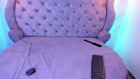   online show from January 22, 2025, 5:28 pm