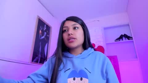 Snapshot of sarastonesx chatting on October 9, 2025, 6:44 am sarastonesx online show from October 9, 2025, 6:44 am