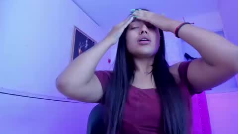 Snapshot of sarastonesx chatting on October 19, 2025, 5:52 am sarastonesx online show from October 19, 2025, 5:52 am