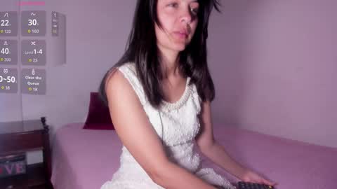 Sara   online show from November 27, 2025, 4:20 pm