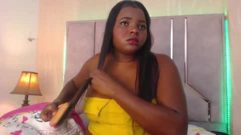 Snapshot of sarathomass chatting on May 29, 2026, 12:58 pm Sara online show from May 29, 2026, 12:58 pm