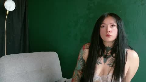 Sara Herrera online show from May 23, 2026, 7:29 pm