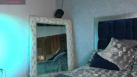 Sara W online show from January 12, 2025, 10:23 am