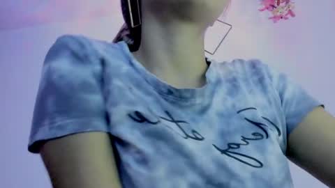 Snapshot of saray2312 chatting on July 4, 2026, 1:23 am Saray online show from July 4, 2026, 1:23 am