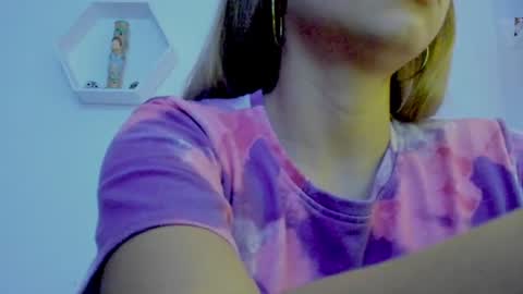 Snapshot of saray2312 chatting on July 23, 2026, 4:32 am Saray online show from July 23, 2026, 4:32 am