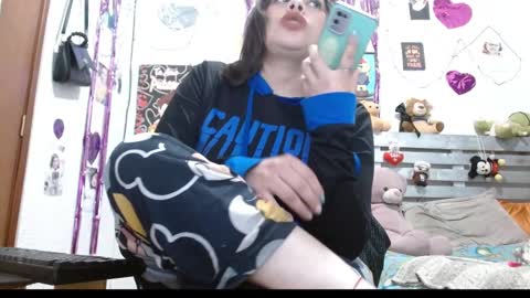 Snapshot of saray_extrovert1 chatting on December 17, 2024, 11:17 am Sara Jimenez online show from December 17, 2024, 11:17 am