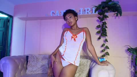 Saray Mardez online show from January 22, 2025, 3:29 pm