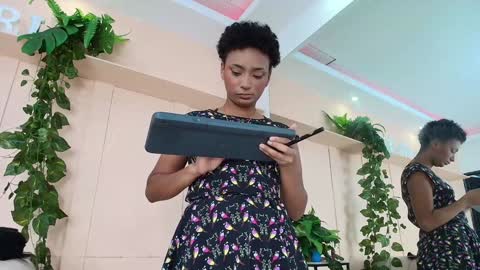 Saray Mardez online show from February 3, 2025, 12:47 pm