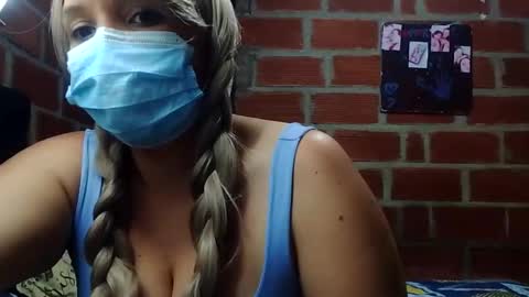 saray_mixx online show from October 30, 2025, 4:47 am