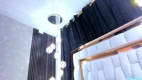 Saray online show from October 17, 2025, 7:49 pm