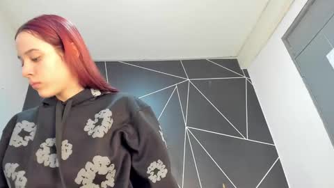 Baby Saren online show from February 3, 2026, 12:21 pm