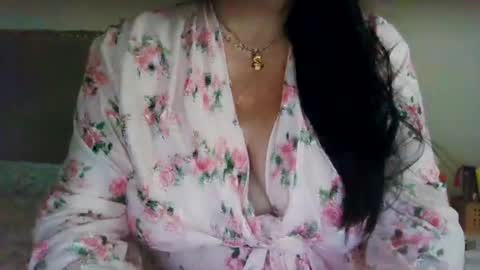Sara online show from July 5, 2026, 2:02 pm