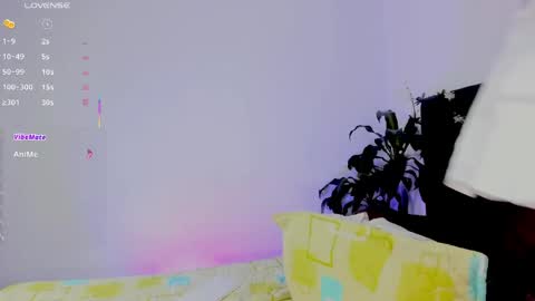 Snapshot of sarha_foxxx chatting on June 6, 2026, 8:13 pm Heeey Help me reach 100 likes up online show from June 6, 2026, 8:13 pm