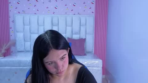 Sara  online show from March 20, 2026, 8:25 pm