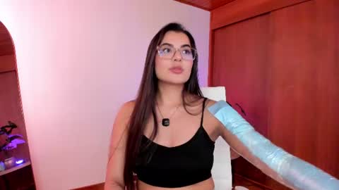 Sarita Lozano online show from June 11, 2026, 9:46 pm