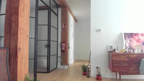 Snapshot of sarita_slovan chatting on March 17, 2026, 2:09 pm sarita_slovan online show from March 17, 2026, 2:09 pm