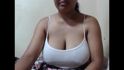 saronette online show from November 20, 2025, 5:51 am