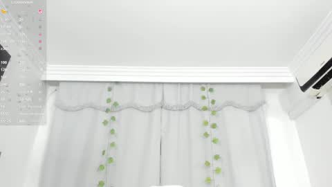 Sary Rousse online show from October 11, 2025, 1:42 pm