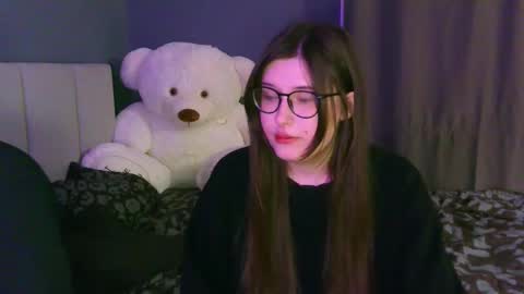 sasakyra online show from March 17, 2026, 11:19 pm