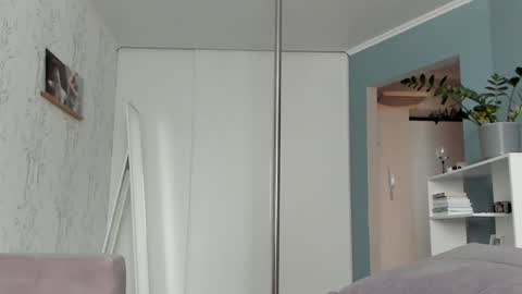 Sasha online show from January 11, 2025, 7:06 am