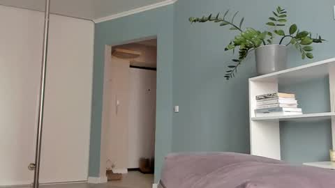 Sasha online show from February 25, 2025, 9:53 am