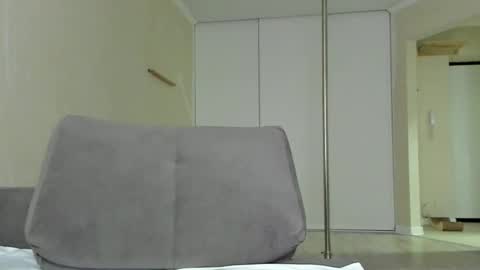 Sasha online show from November 27, 2025, 6:15 am