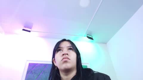 Sasha online show from November 19, 2025, 3:17 am