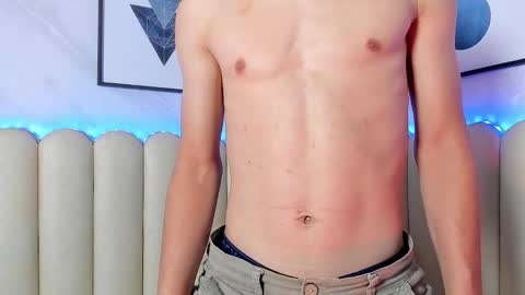 Snapshot of sasha_blazes chatting on October 18, 2025, 4:37 am sasha_blazes online show from October 18, 2025, 4:37 am