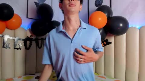 Snapshot of sasha_blazes chatting on October 21, 2025, 3:40 am sasha_blazes online show from October 21, 2025, 3:40 am