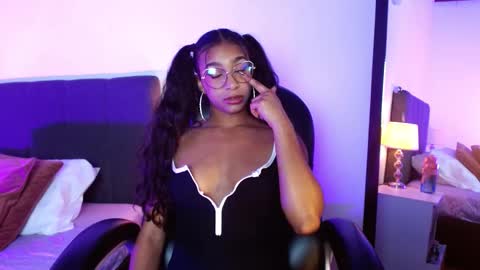 Snapshot of sasha_bowei chatting on November 4, 2025, 1:38 am sasha_bowei online show from November 4, 2025, 1:38 am