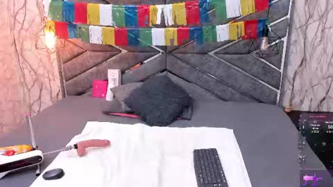 Snapshot of sasha_brownie_ chatting on July 6, 2026, 11:40 am Sasha online show from July 6, 2026, 11:40 am