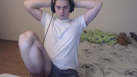 sasha_calvin online show from September 30, 2025, 4:12 pm