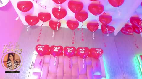 Camila  online show from February 14, 2025, 2:54 pm