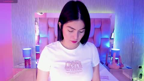 Camila  online show from February 22, 2025, 11:35 am