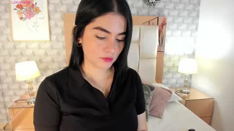 Camila  online show from September 12, 2025, 11:43 am