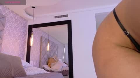 Snapshot of sasha_sinne chatting on July 20, 2026, 3:58 pm sasha_sinne online show from July 20, 2026, 3:58 pm