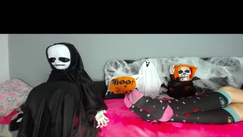 sasha start online show from October 3, 2025, 1:35 am