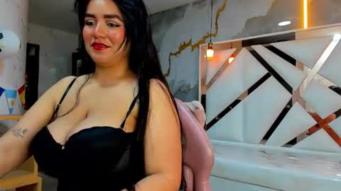 Snapshot of sasha_tf chatting on July 2, 2026, 9:10 pm Sasha online show from July 2, 2026, 9:10 pm