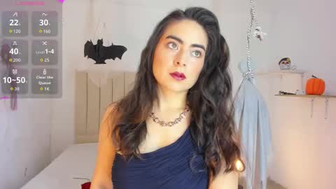 Sashaa online show from October 18, 2025, 11:00 am