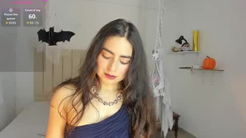 Sashaa online show from October 30, 2025, 11:33 am