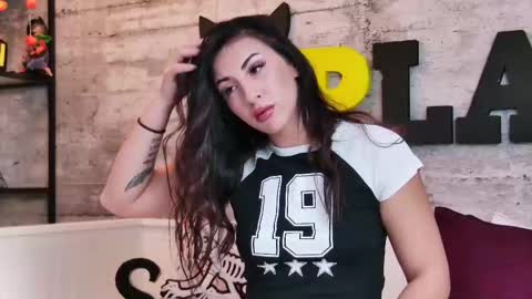 Snapshot of sashabelle_ chatting on October 27, 2025, 8:51 am Sasha online show from October 27, 2025, 8:51 am